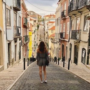 Meet your Posher, Sabrina